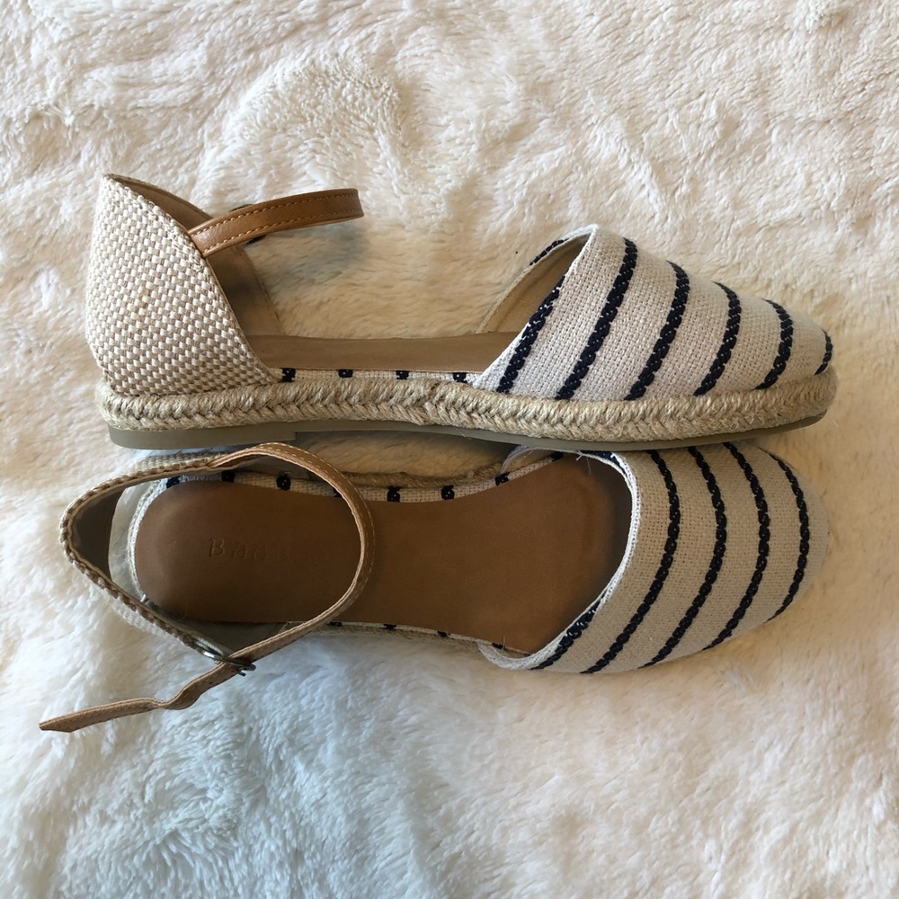 Brand new Espadrille flats!